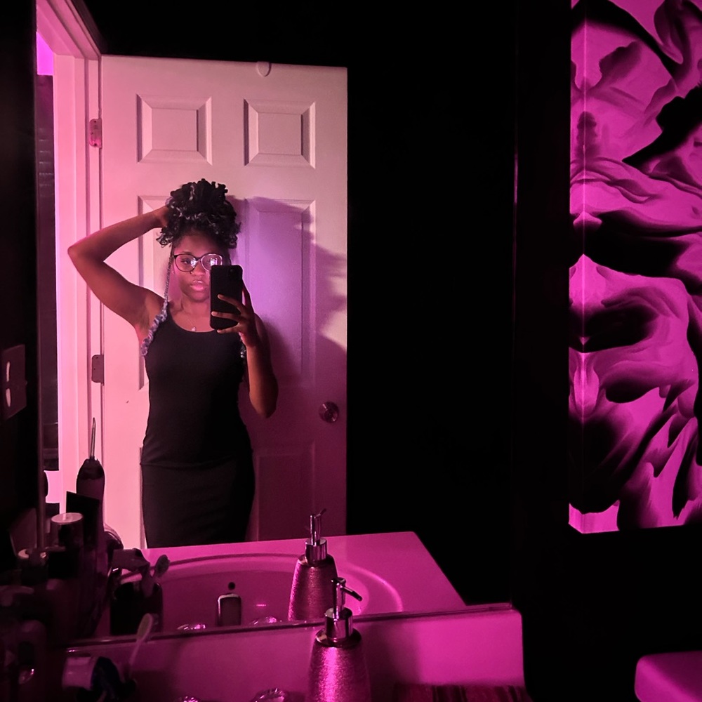 Meet your Posher, Destiny